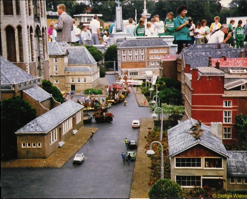 Niederlande-Netherland: Madurodam (Parade)